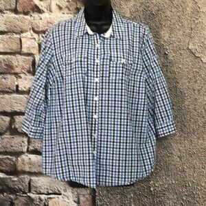 Womens 1X Plaid Button up Three Quarter Sleeve 100% cotton
